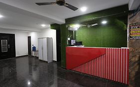 Hotel Twamev Couple Friendly Laxmi Nagar